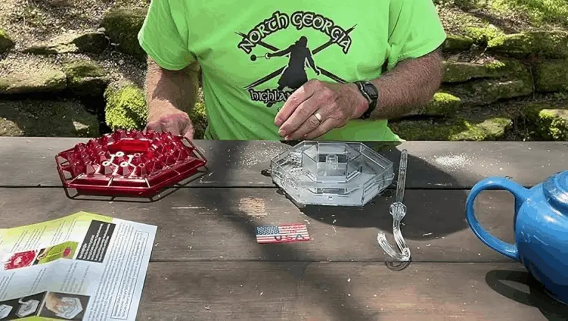 Hummingbird feeder Sherem customer Beth M.